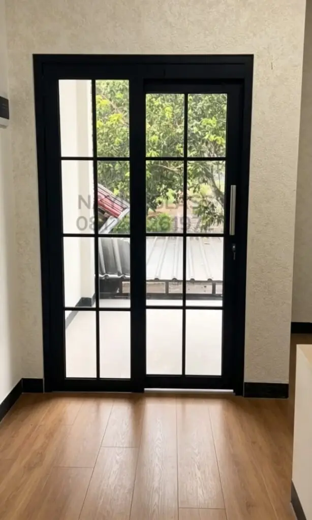 Pintu Sliding swing Aluminium Kaca 2 daun